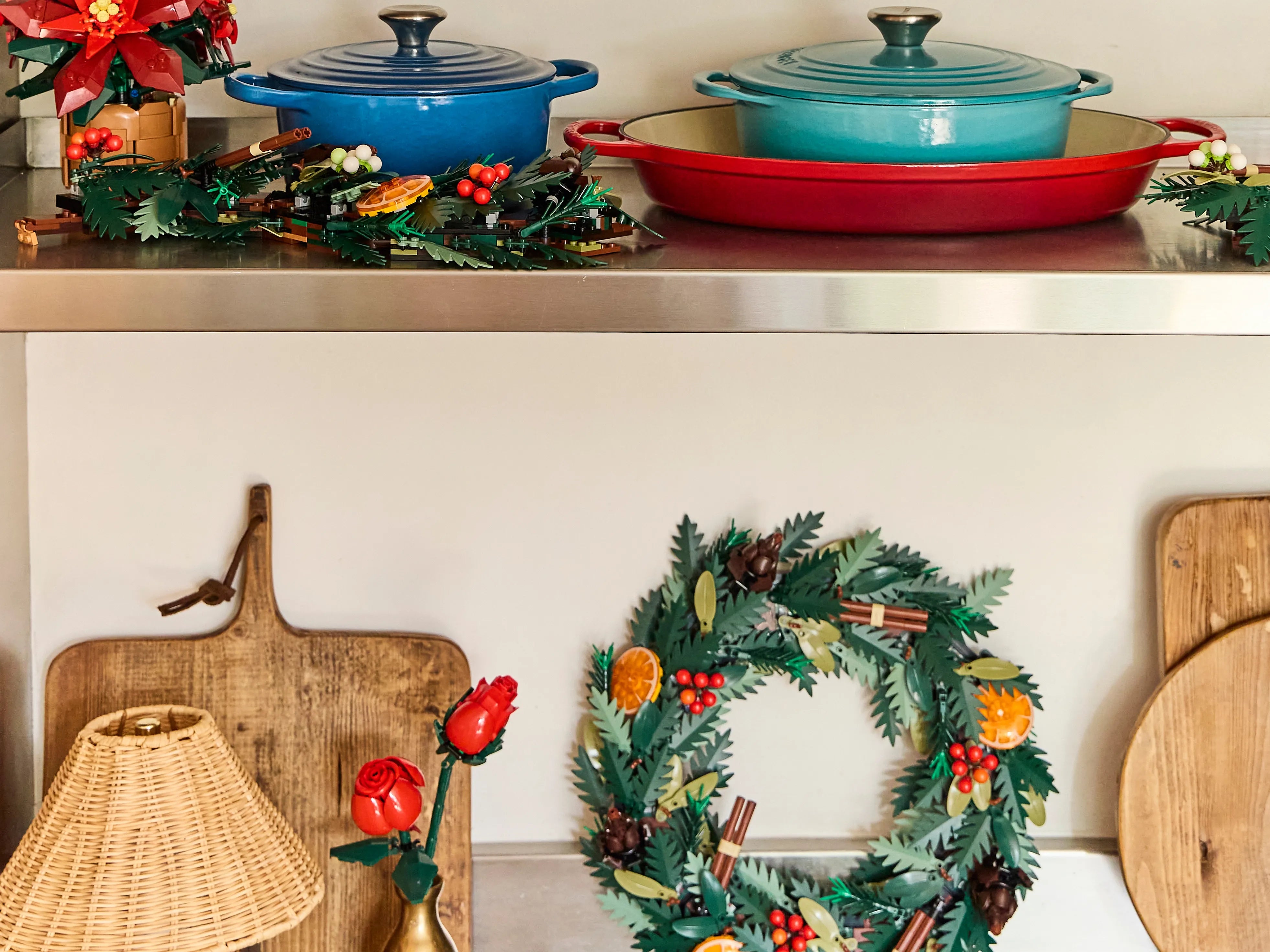 LEGO Holiday Wreath with Interchangeable Pieces for Custom Look

